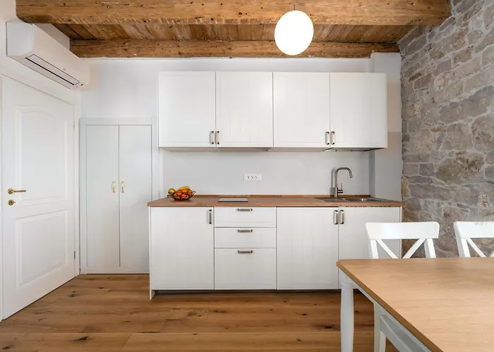 Eliza Apartamento Vrsar